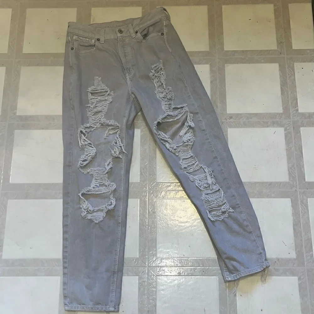 American Eagle Outfitters distressed ripped